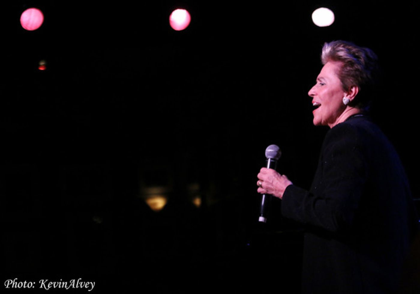 Photo Flash: Broadway at Birdland Presents Lorna Dallas  Image