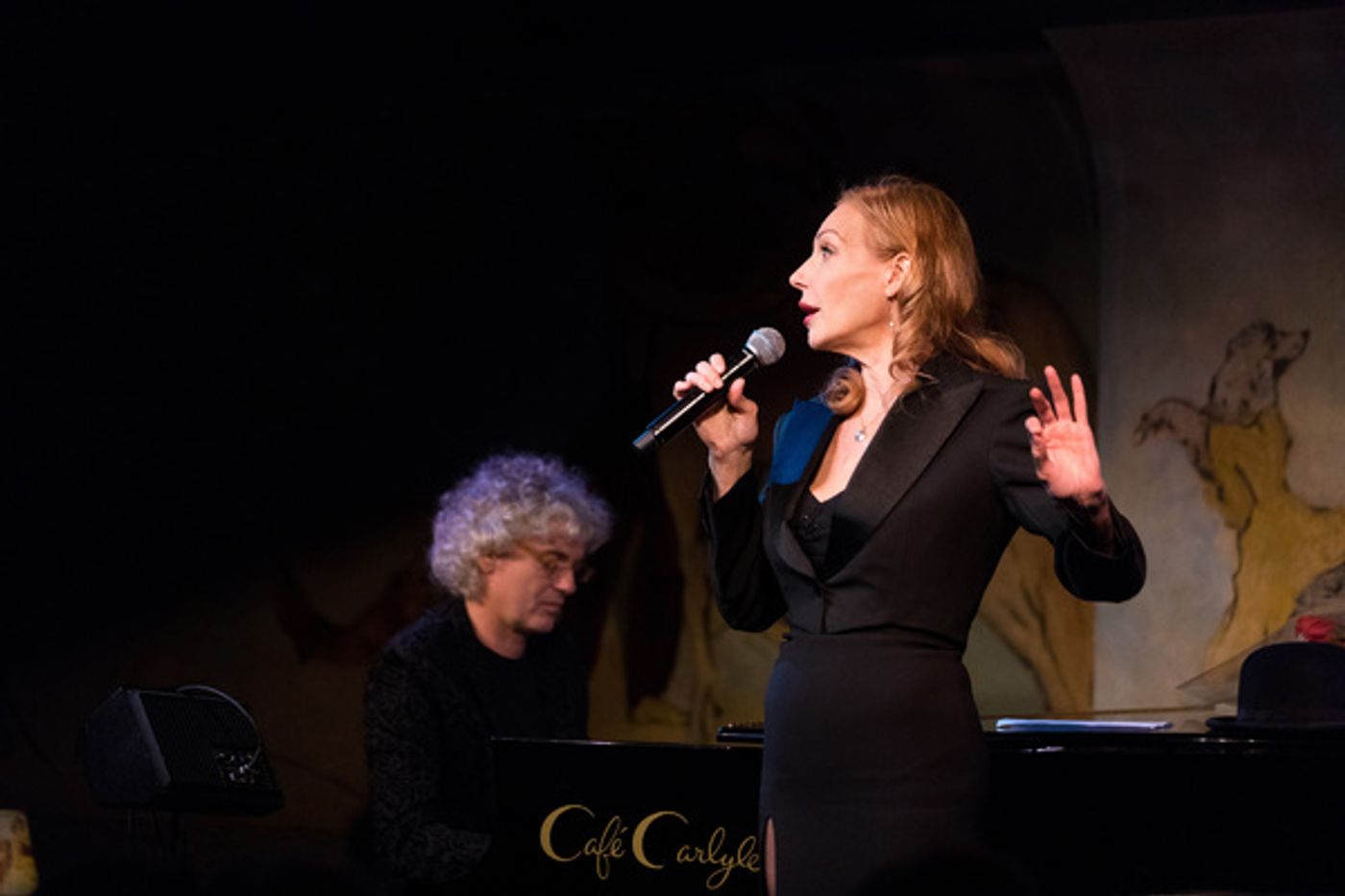 Photo Flash: Ute Lemper Returns to Cafe Carlyle  Image