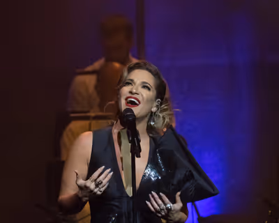 Shoshana Bean Photo