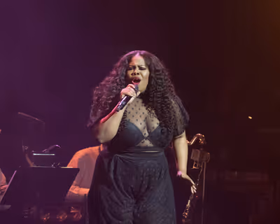 Amber Riley Photo