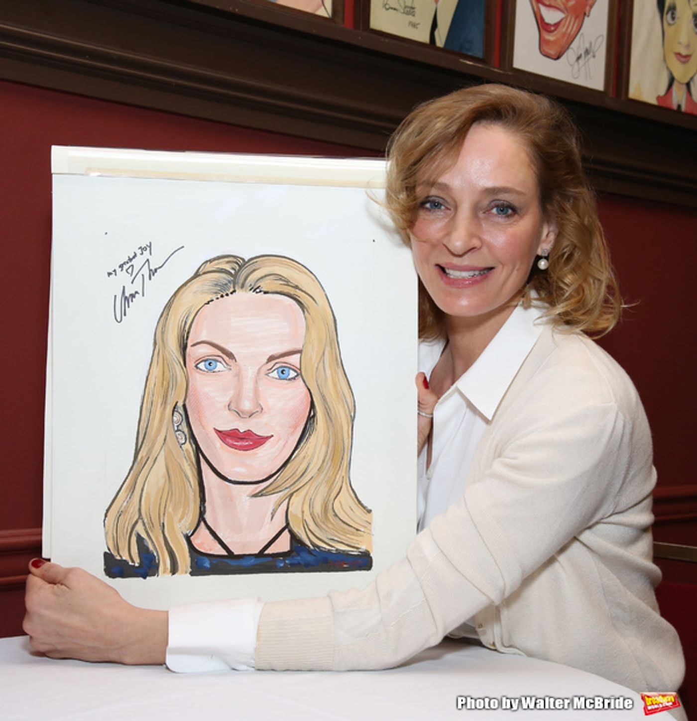 Photo Coverage: The Cast of THE PARISIAN WOMAN Joins Sardi's Wall Of Fame  Image