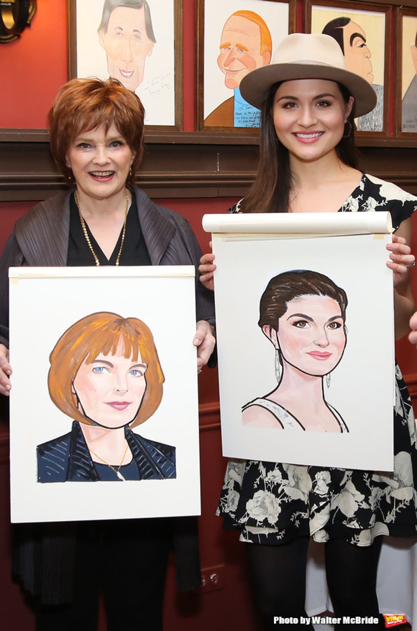 Photo Coverage: The Cast of THE PARISIAN WOMAN Joins Sardi's Wall Of Fame  Image