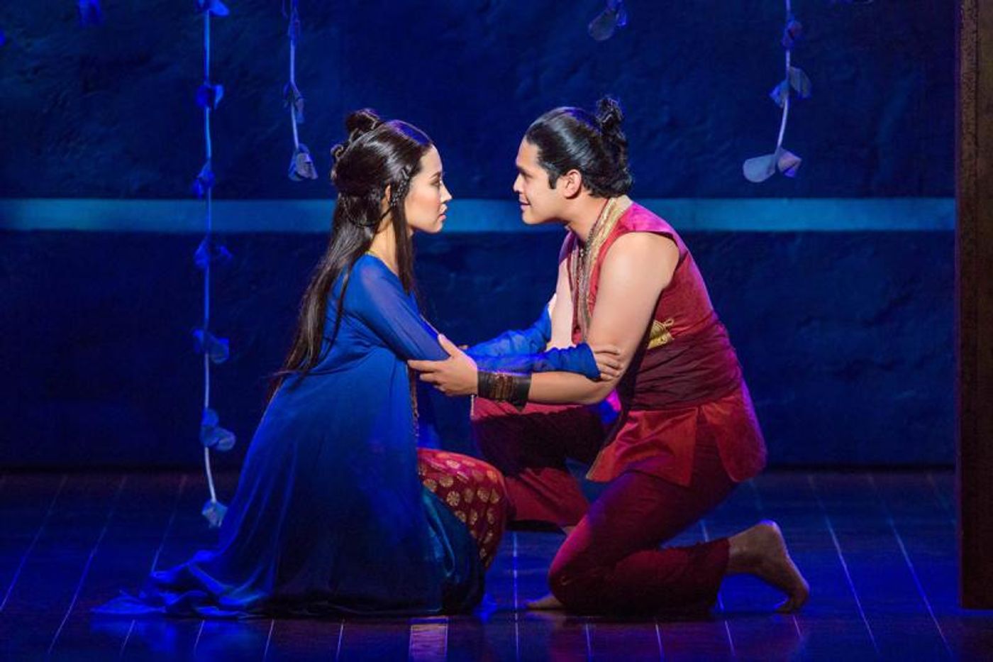 Review: Segerstrom Center Welcomes the Gorgeous Lincoln Center Theater Production of THE KING AND I  Image