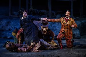 Jill Grove, Christian Van Horn @ BroadwayWorld Jill Grove, Christian Van Horn Photo