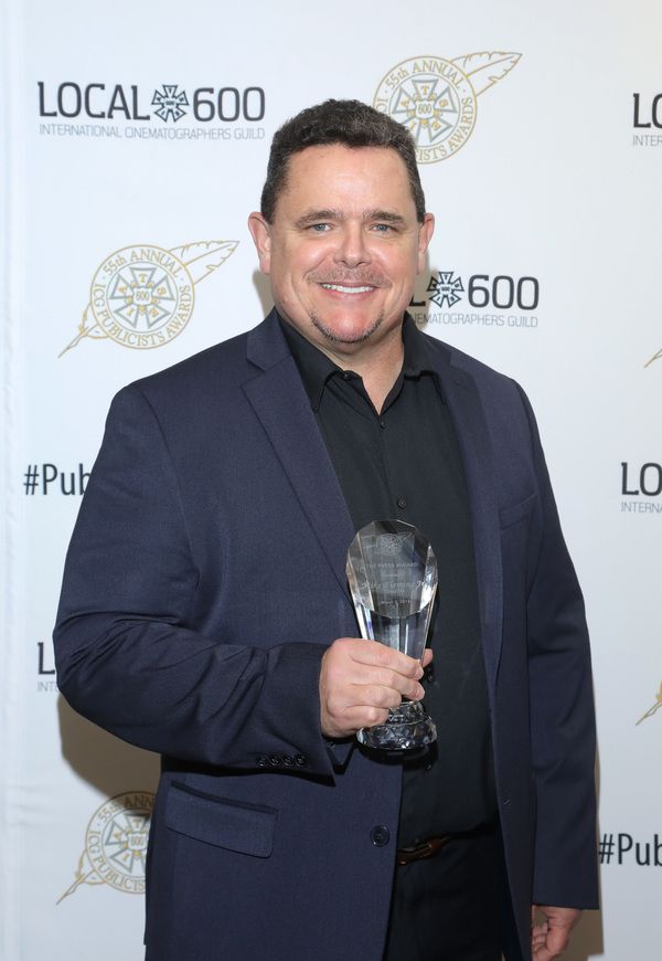 Press Award Winner Mike Fleming, Jr. at the 55th Annual ICG Publicists Awards Photo