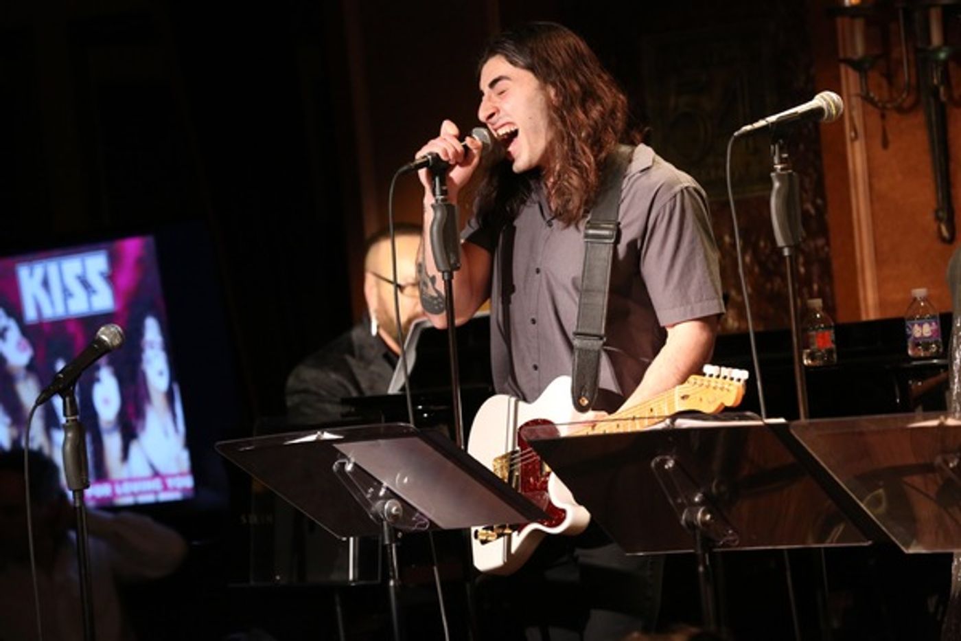 Exclusive Photos & Report - Desmond Child 'Woke Up in New York City'  Image