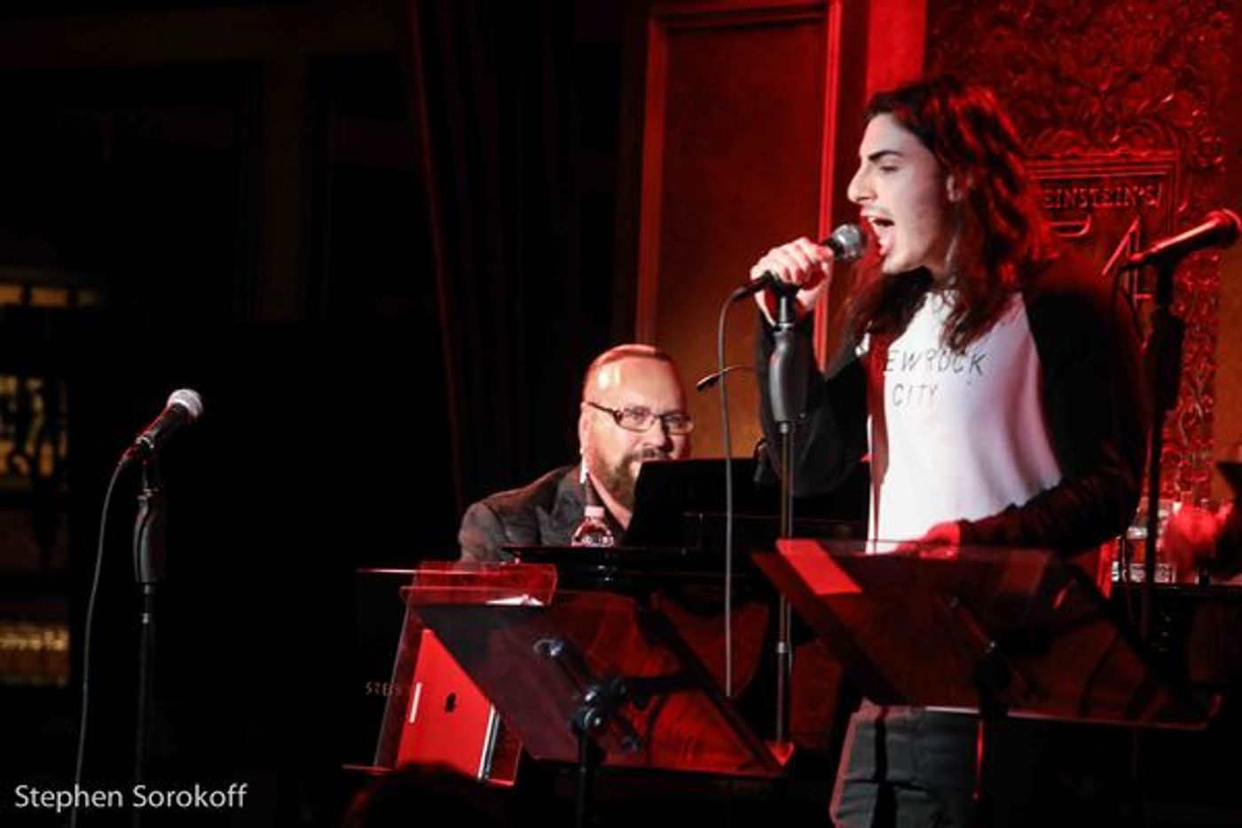 Photo Coverage: Desmond Child Concludes Feinstein's/54 Below Engagement Photo Coverage: Desmond Child Concludes Feinstein's/54 Below Engagement Image