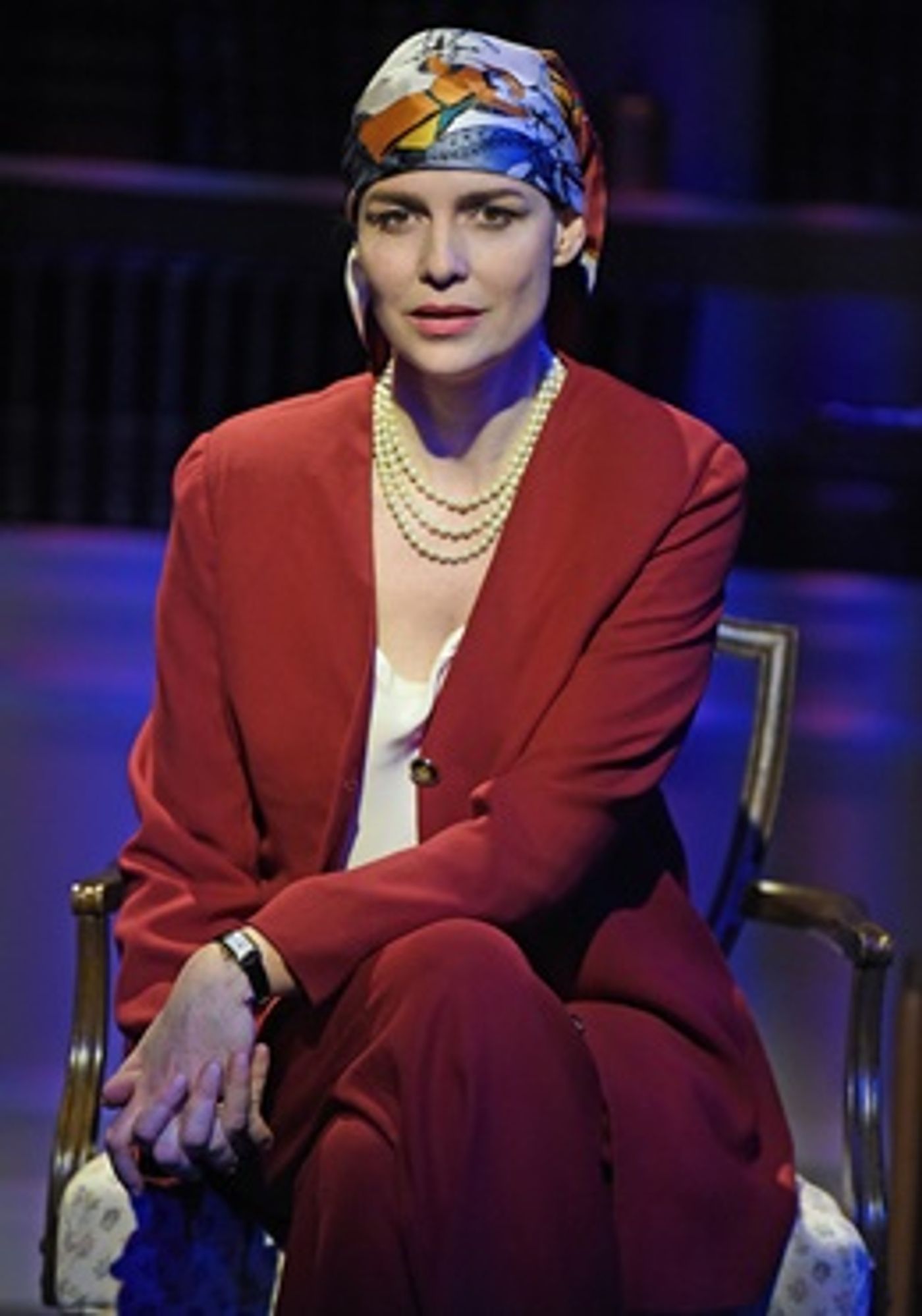 Review: Saffron Burrows is Jackie Kennedy in JACKIE UNVEILED  Image