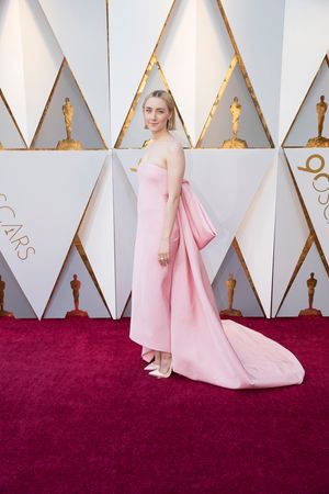 SAOIRSE RONAN Photo