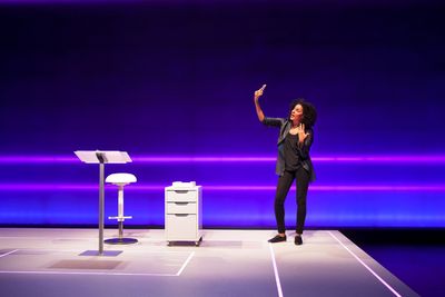 Sarah Jones stars in "Sell/Buy/Date" at the Geffen Playhouse. Photo by Chris Whitaker Photo