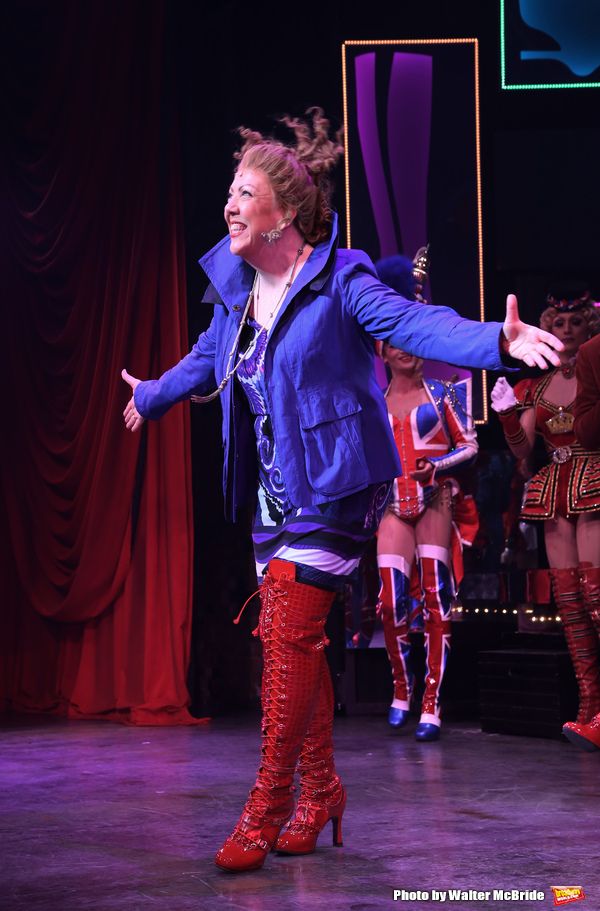 Jennifer Perry  Photo