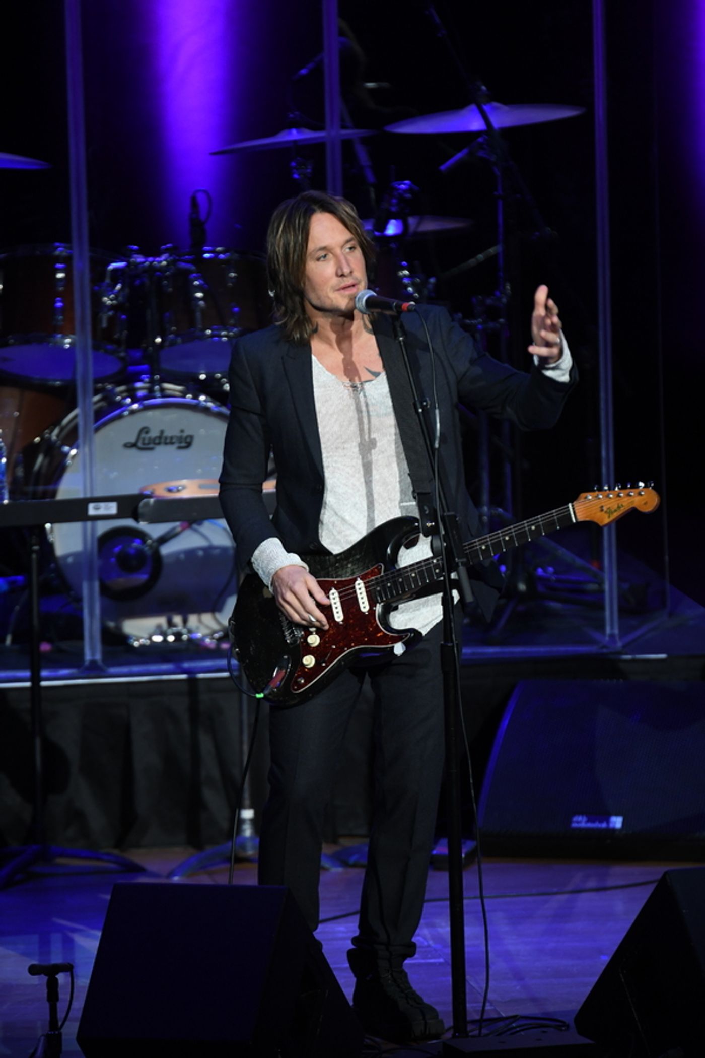 Photo Flash: Julie Andrews, Sam Smith and More Attend the Voice Health Institute's Raise Your Voice Gala  Image