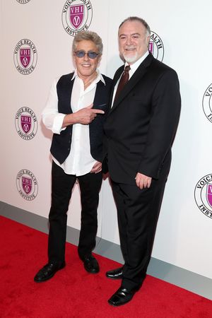 Roger Daltrey and Steven Zeitels Photo