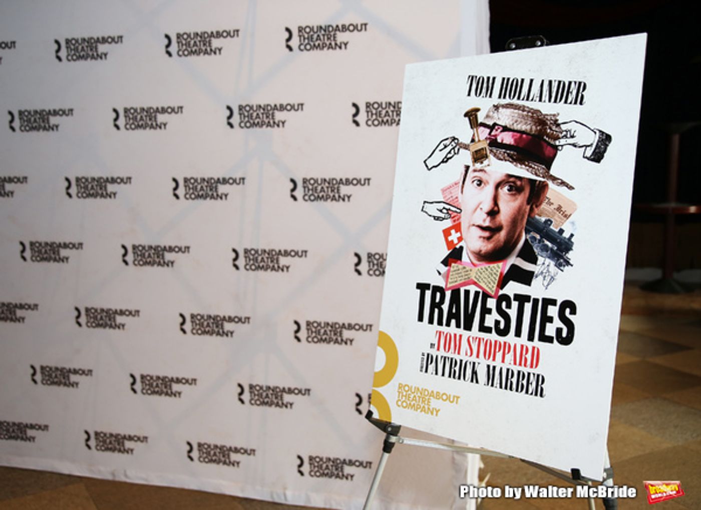 Photo Coverage: The Cast of Roundabout's TRAVESTIES Meets The Press  Image