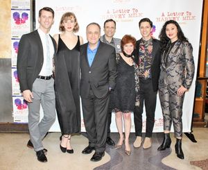CJ Pawlikowski, Julia Knitel, Adam Heller, Michael Bartoli, Cheryl Stern, Jeremy Greenbaum and Aury Krebs @ BroadwayWorld CJ Pawlikowski, Julia Knitel, Adam Heller, Michael Bartoli, Cheryl Stern, Jeremy Gree Photo