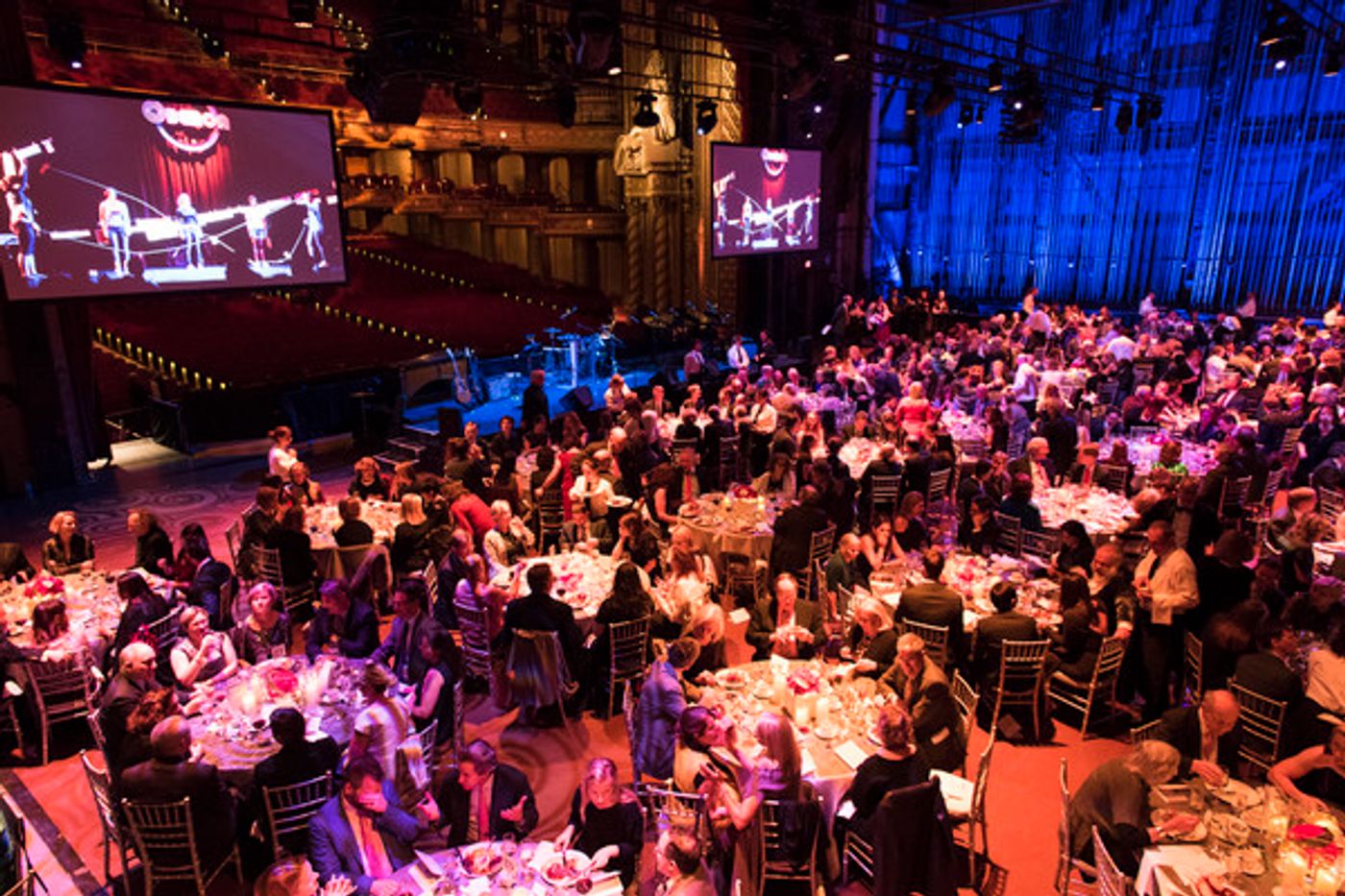 Photo Flash: Elizabeth Stanley Previews JAGGED LITTLE PILL at A.R.T.'s 2018 Gala  Image