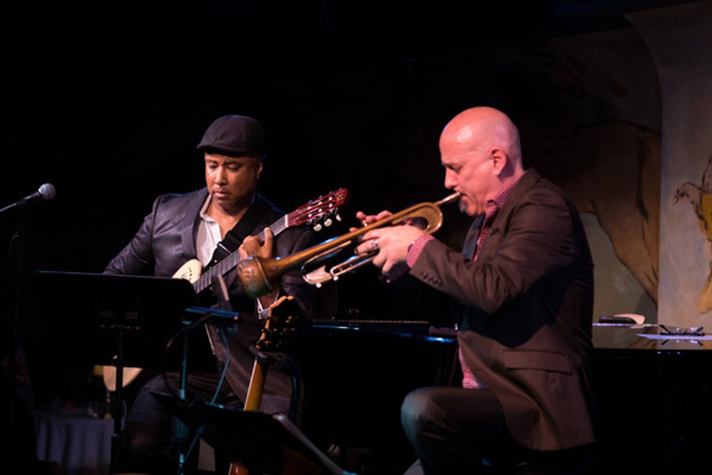 Photo Flash: Bernie Williams Takes the Stage at Cafe Carlyle Photo Flash: Bernie Williams Takes the Stage at Cafe Carlyle Image