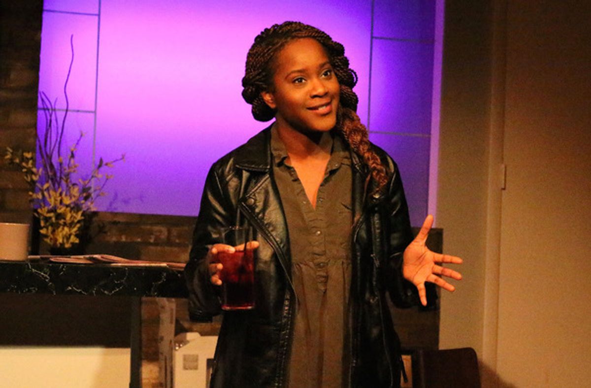 Nikkia Tyler as Gia at 