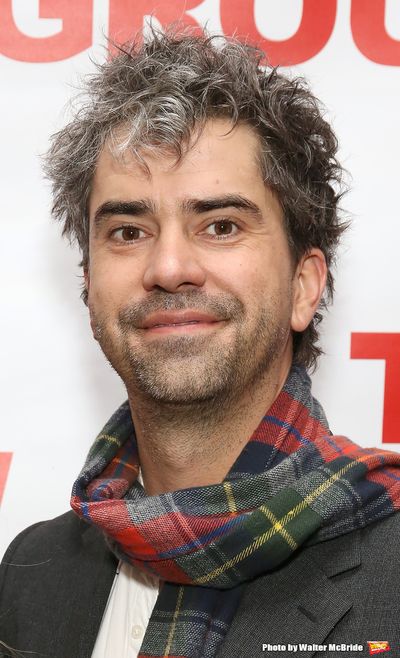 Hamish Linklater  Photo