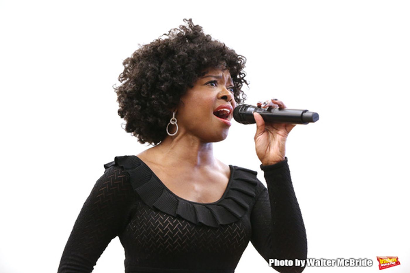 Photo Coverage: The Cast of SUMMER Gives a Preview Performance for the Press Photo Coverage: The Cast of SUMMER Gives a Preview Performance for the Press Image