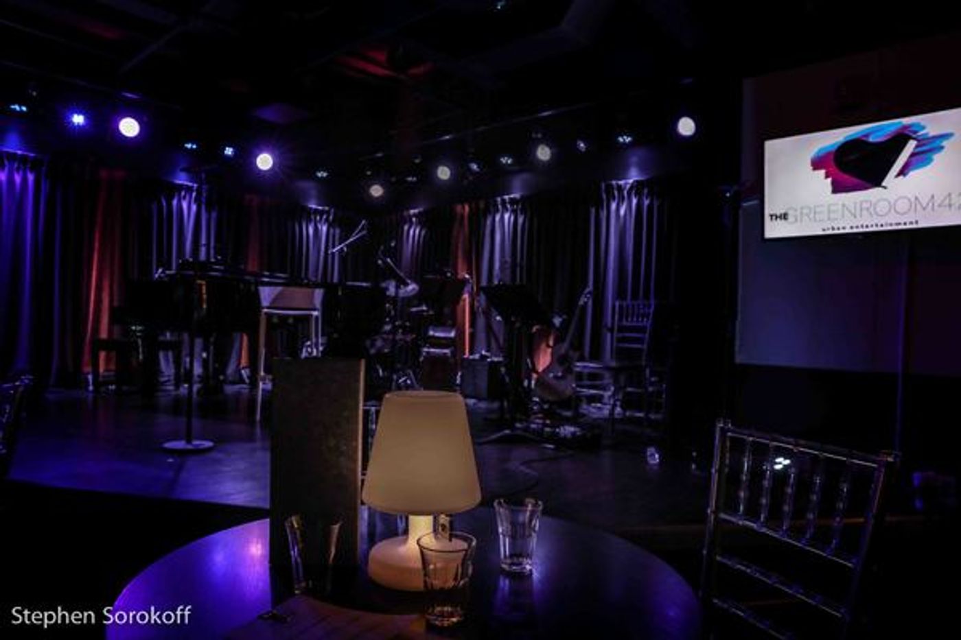 Photo Coverage: Jennifer Diamond Makes Green Room 42 Debut Photo Coverage: Jennifer Diamond Makes Green Room 42 Debut Image