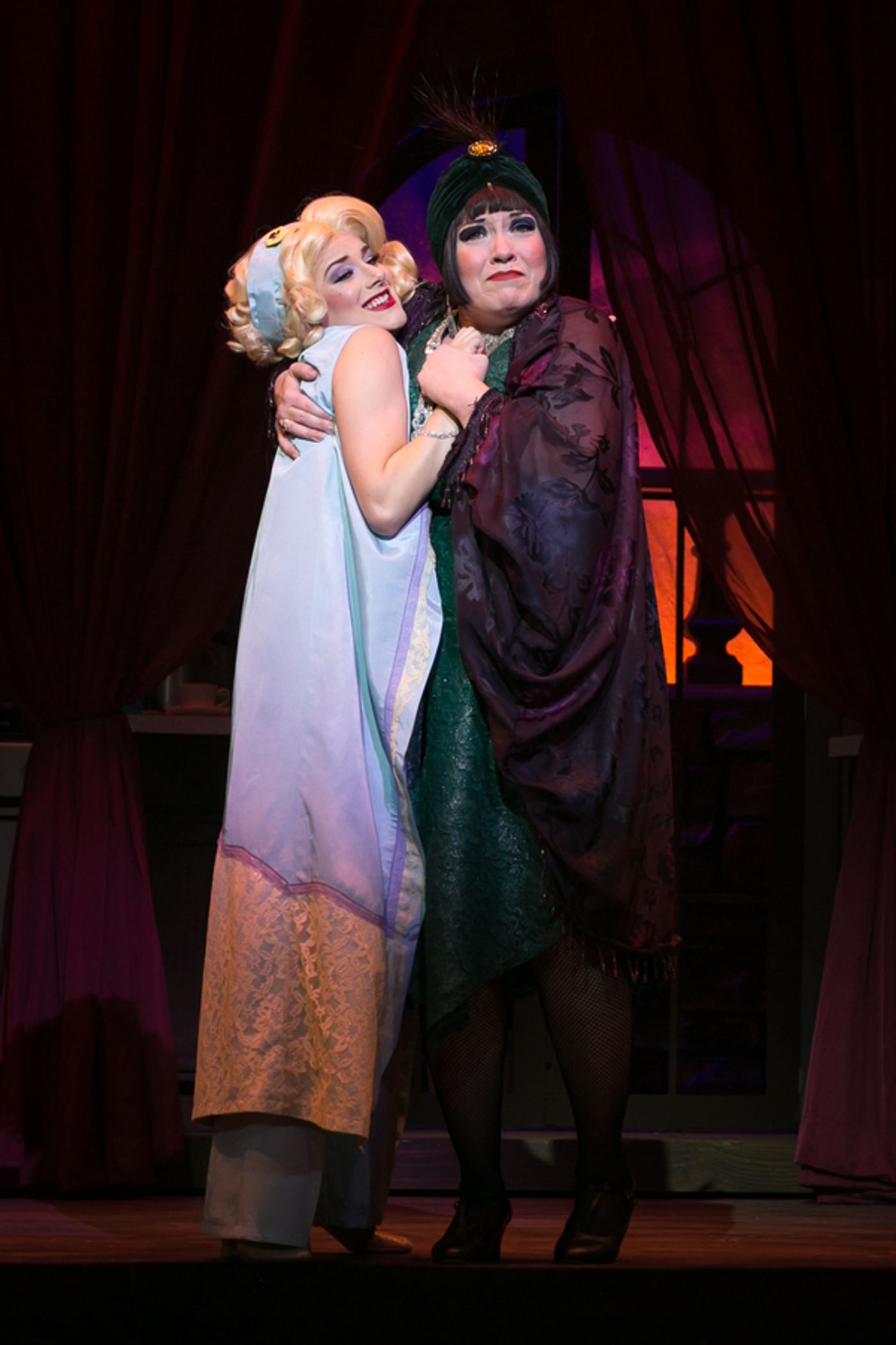 Photo Flash: THE DROWSY CHAPERONE Debuts Makes Theatre Memphis Debut  Image