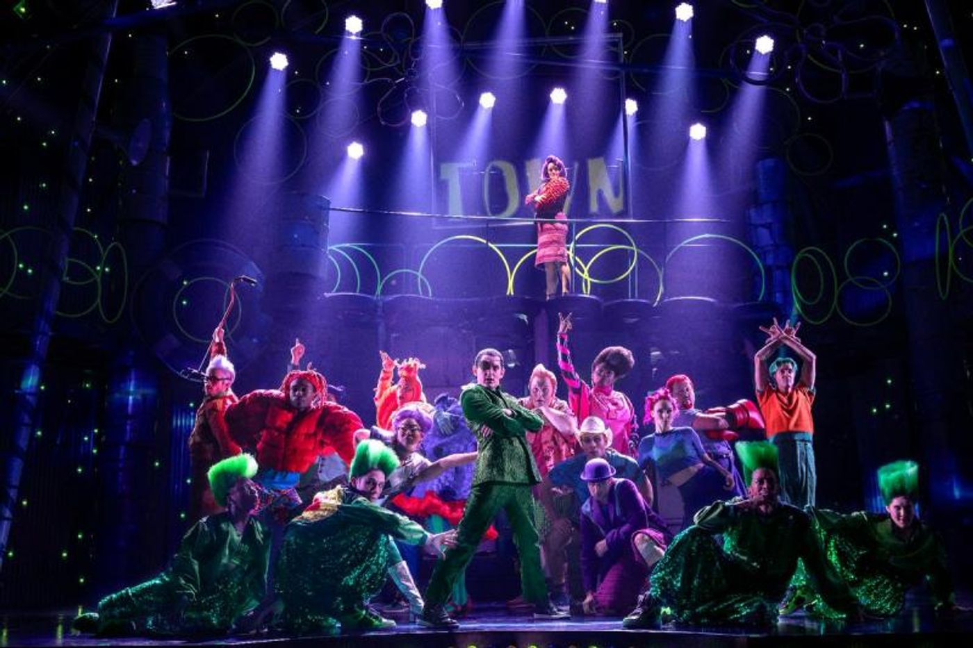 Brief 3/13: Get An Extended Look at RISE, Premiering Tonight, and More! Brief 3/13: Get An Extended Look at RISE, Premiering Tonight, and More! Image