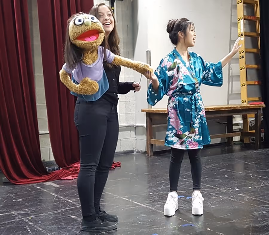 Photo Coverage: First Look at the New Israeli Production of AVENUE Q Image