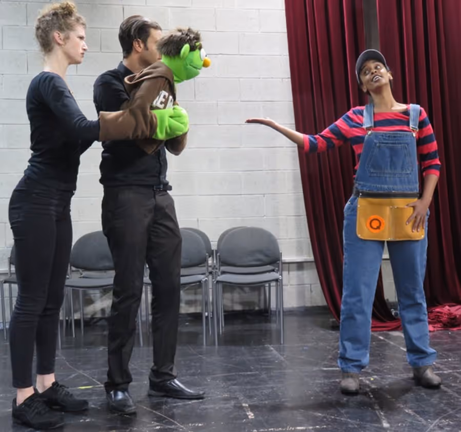 Photo Coverage: First Look at the New Israeli Production of AVENUE Q Image