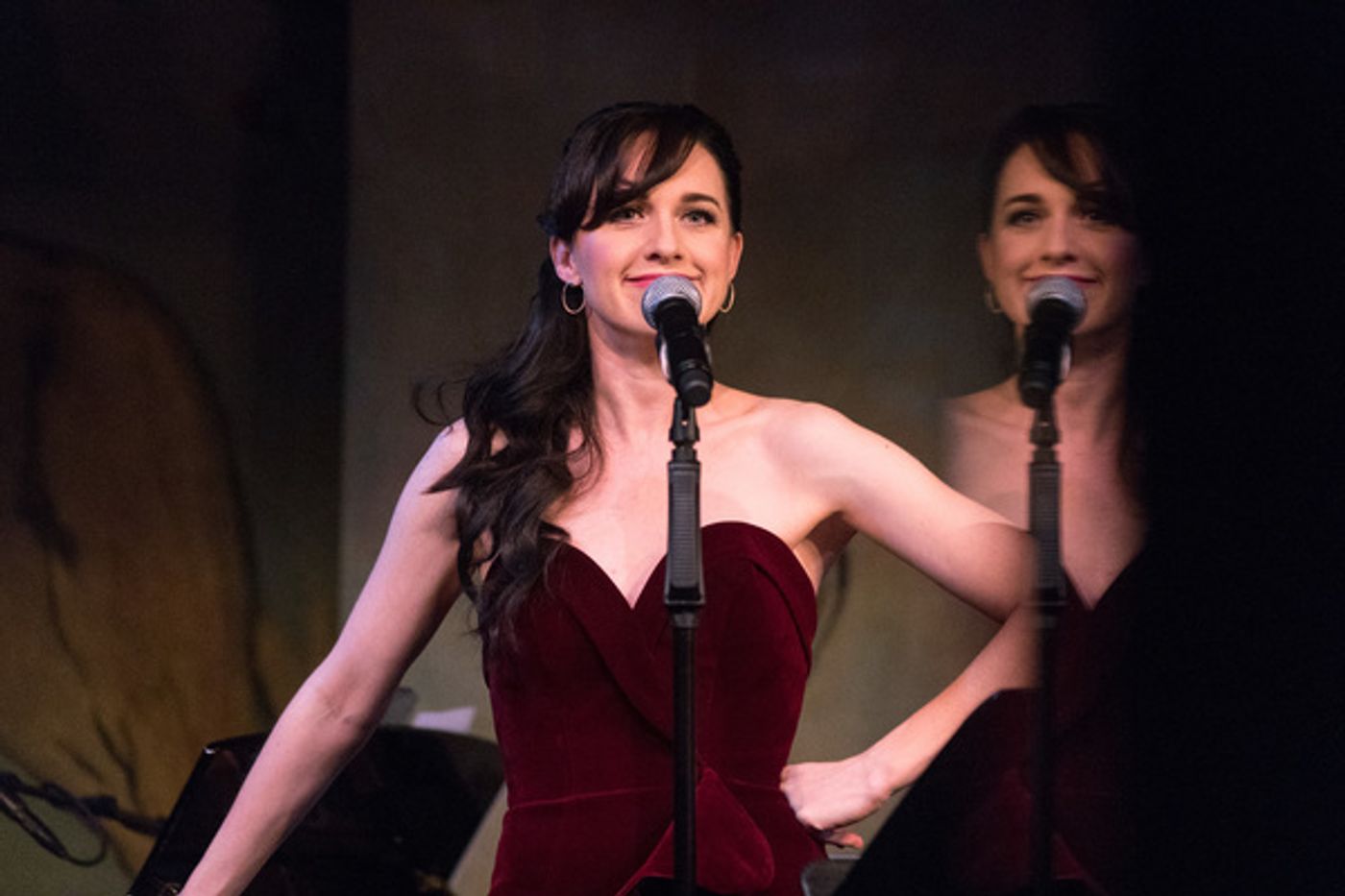 Photo Flash: Lena Hall Rocks Cafe Carlyle Photo Flash: Lena Hall Rocks Cafe Carlyle Image