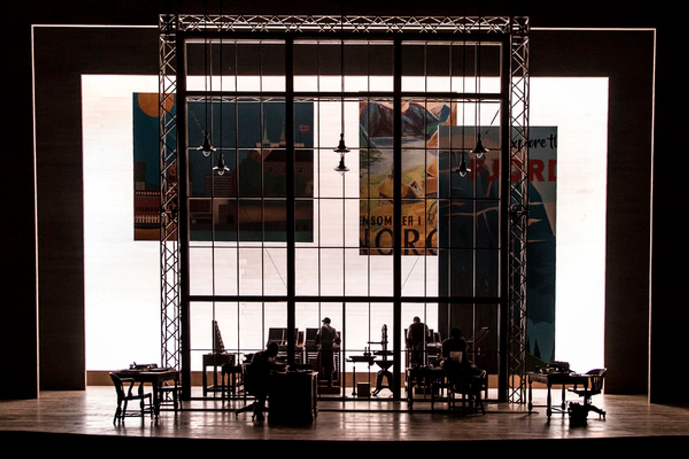 Photo Flash: Robert Falls Presents Henrik Ibsen's AN ENEMY OF THE PEOPLE  Image