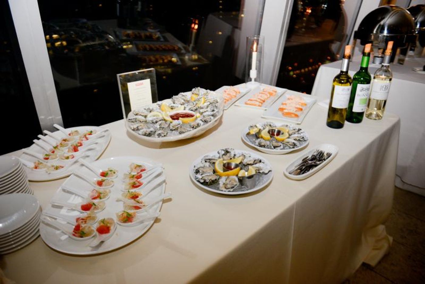 BORDEAUX Dry White Blends for Sipping, Pairing and Enjoying  Image