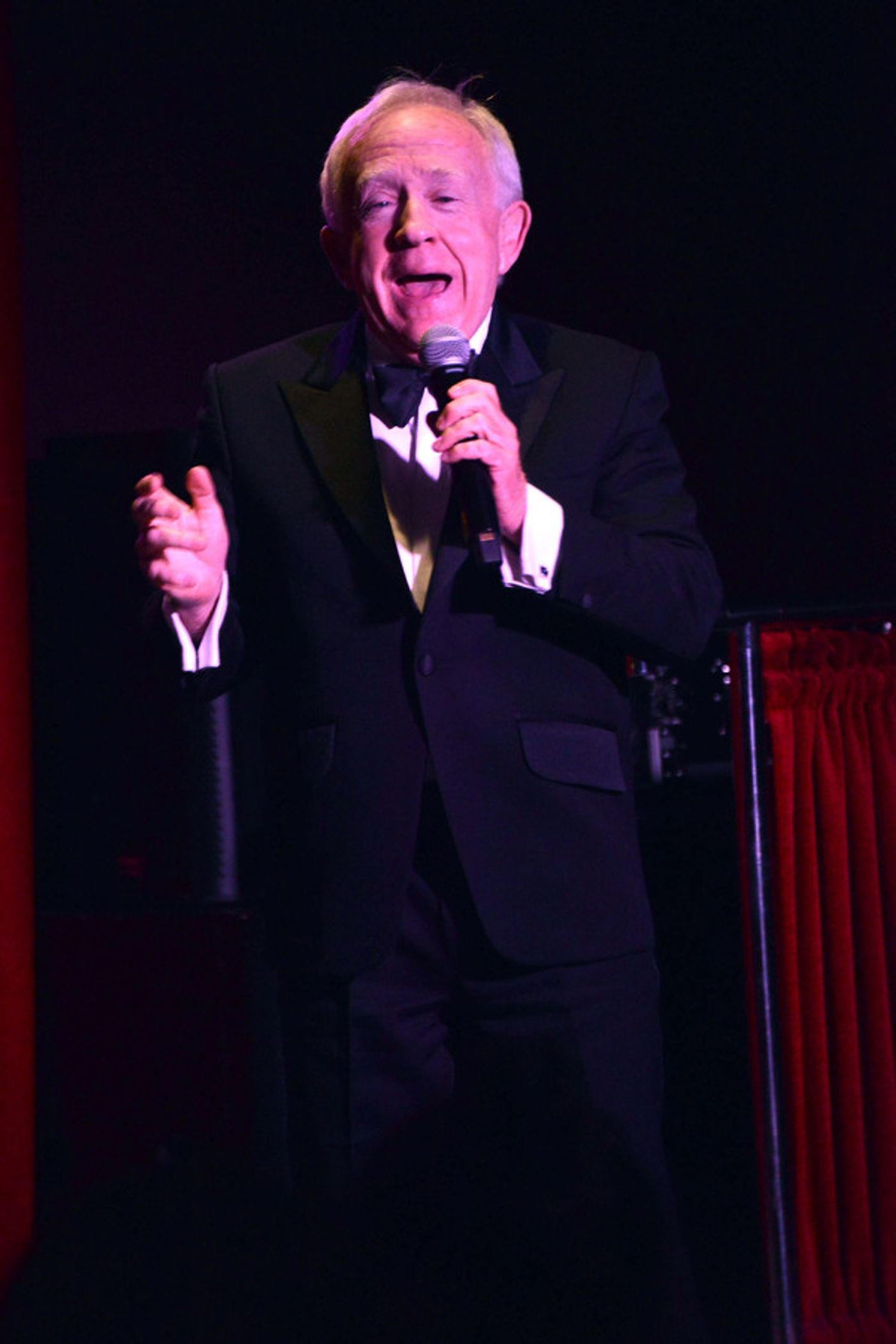 Photo Flash: Leslie Jordan Brings New Show EXPOSED to Catalina Bar & Grill For One Night Only  Image