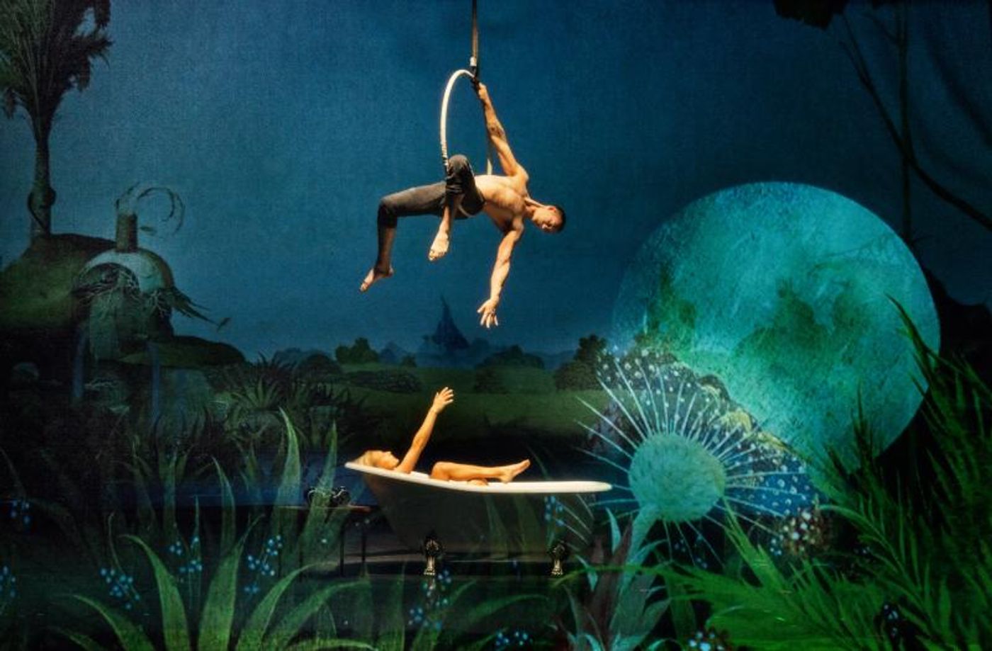 Review: Two Dreams in a Roll - BOSCH DREAMS & DREAM AND DERANGEMENT at Hong Kong Cultural Centre (Hong Kong Arts Festival)  Image