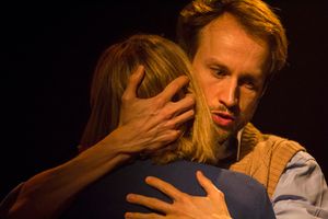 Frances Grey (Viv) Mark Arends (Tom) Photo