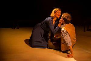 Frances Grey (Viv) Mark Arends (Tom) Photo