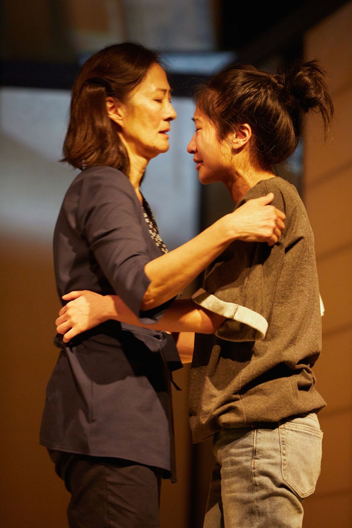 Rosalind Chao, Kae Alexander in The Great Wave by Francis Turnly photo by  Mark Douet. at 