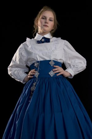 Alexa Stratton as Pieretta Aronnax.
photo by Jason Johnson-Spinos @ BroadwayWorld Alexa Stratton as Pieretta Aronnax.
photo by Jason Johnson-Spinos Photo