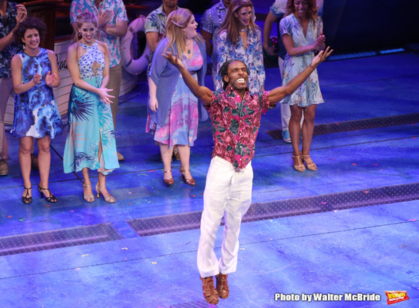 Photo Coverage: Jimmy Buffett Joins the Cast of ESCAPE TO MARGARITAVILLE for Opening Night Bows!  Image