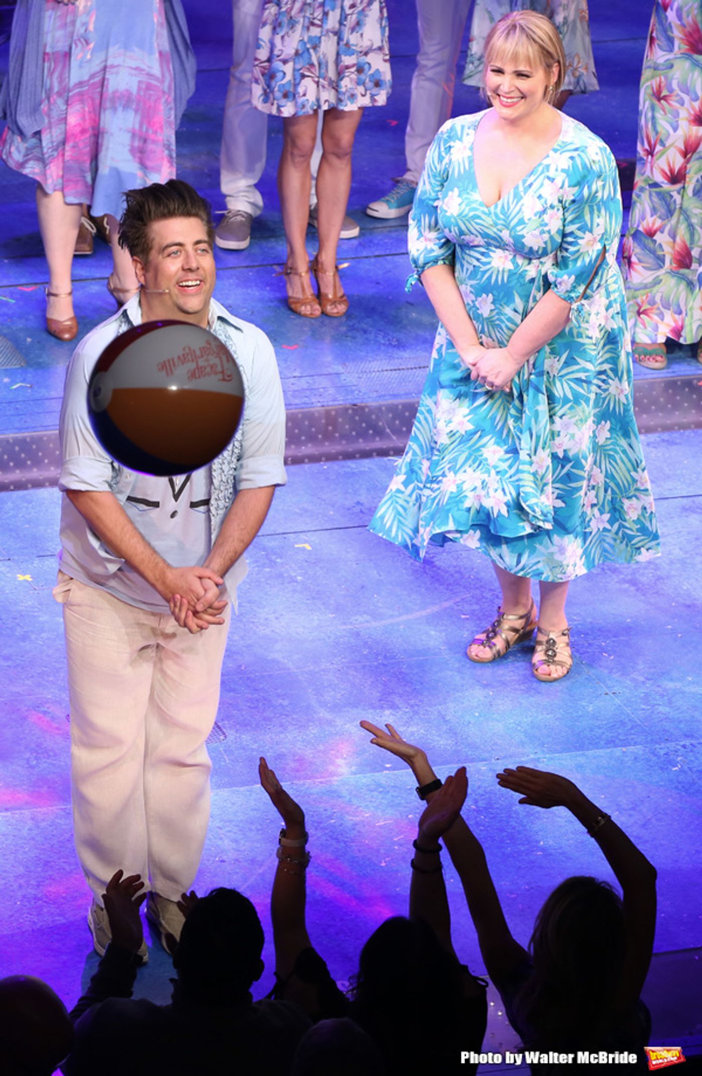 Photo Coverage: Jimmy Buffett Joins the Cast of ESCAPE TO MARGARITAVILLE for Opening Night Bows!  Image