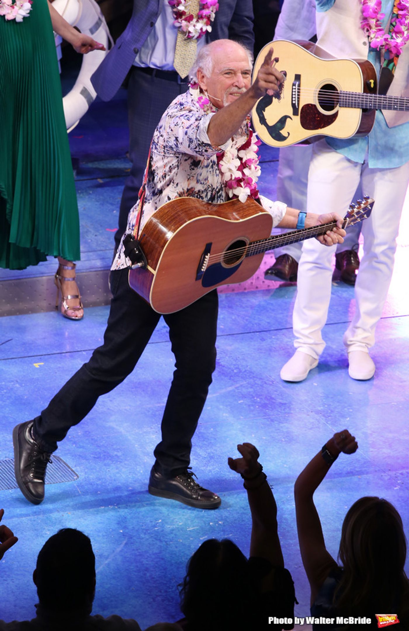 Photo Coverage: Jimmy Buffett Joins the Cast of ESCAPE TO MARGARITAVILLE for Opening Night Bows!  Image