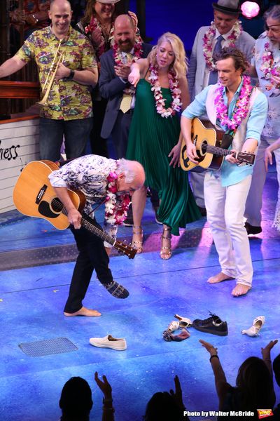 Jimmy Buffett and Paul Alexander Nolan with the Cast and Creative Team Photo