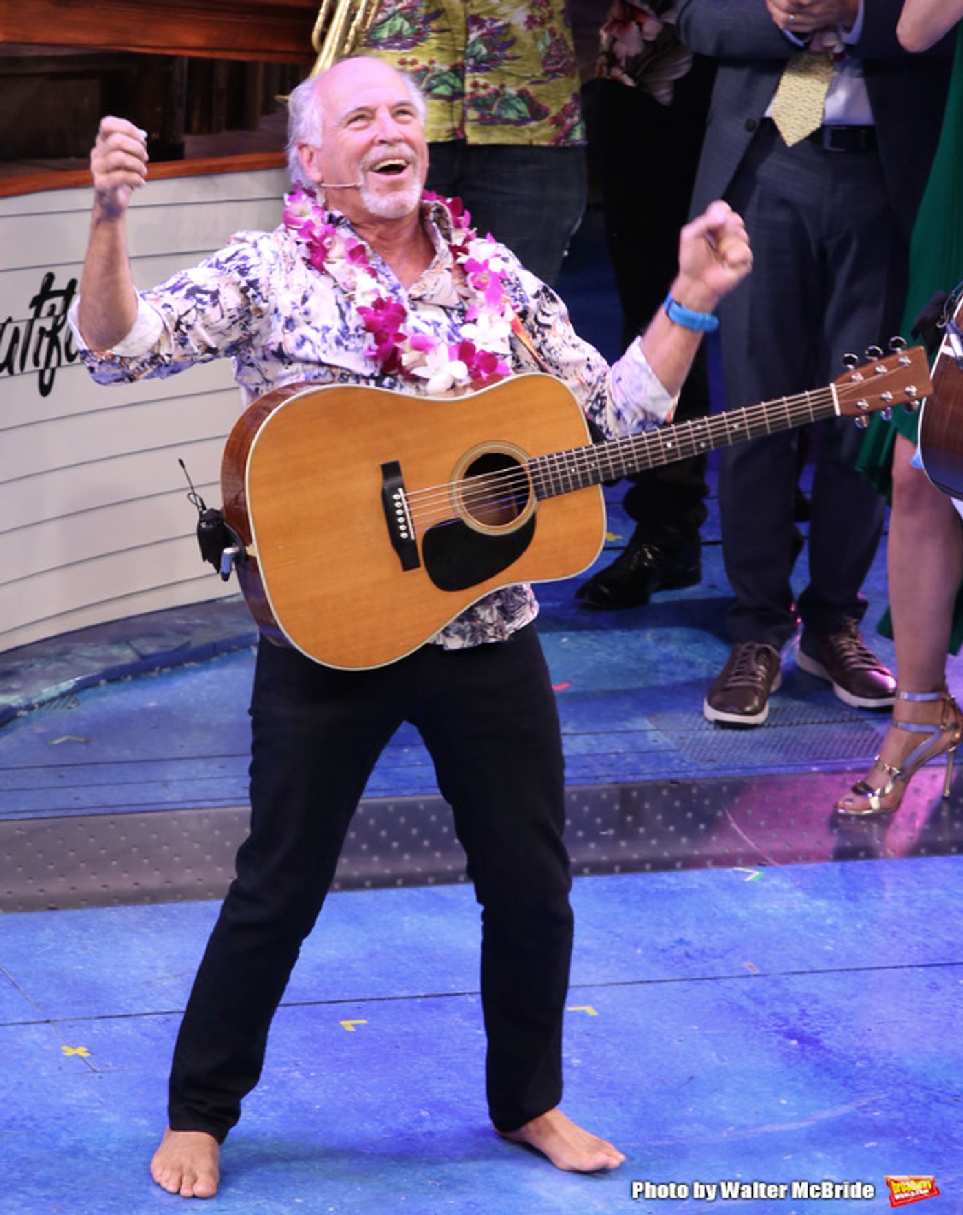Photo Coverage: Jimmy Buffett Joins the Cast of ESCAPE TO MARGARITAVILLE for Opening Night Bows!  Image
