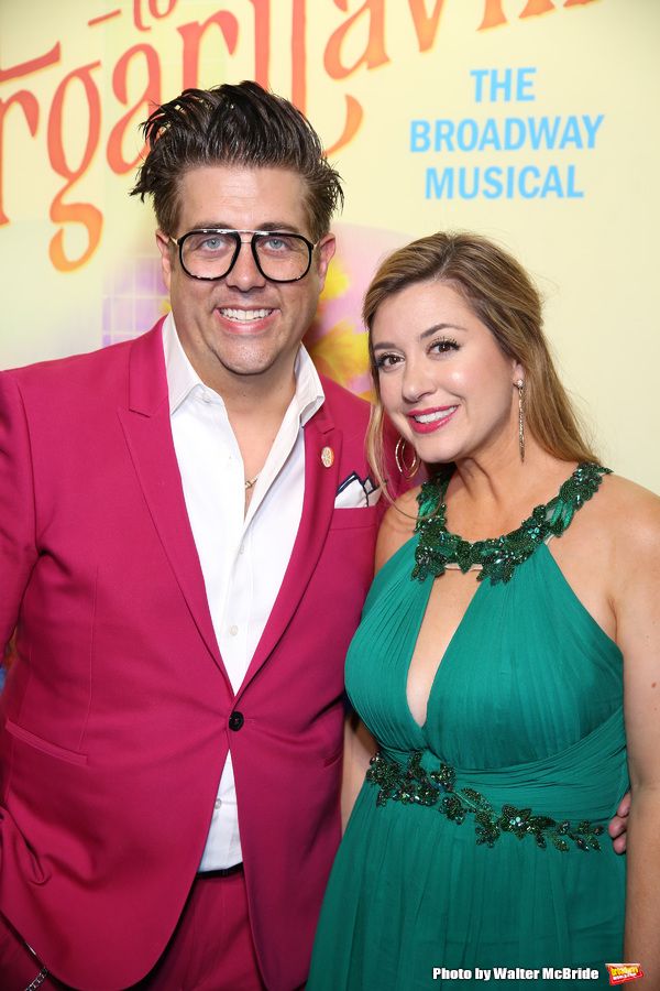 Photo Coverage: Cast of ESCAPE TO MARGARITAVILLE Parties Vacation-Style on Opening Night! — photo 43 of 58