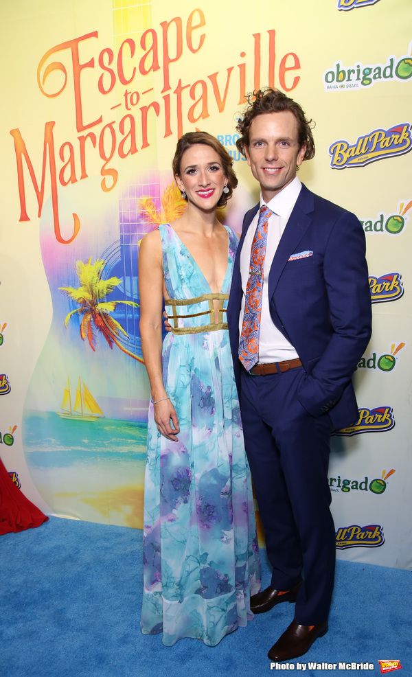 Photo Coverage: Cast of ESCAPE TO MARGARITAVILLE Parties Vacation-Style on Opening Night! — photo 50 of 58