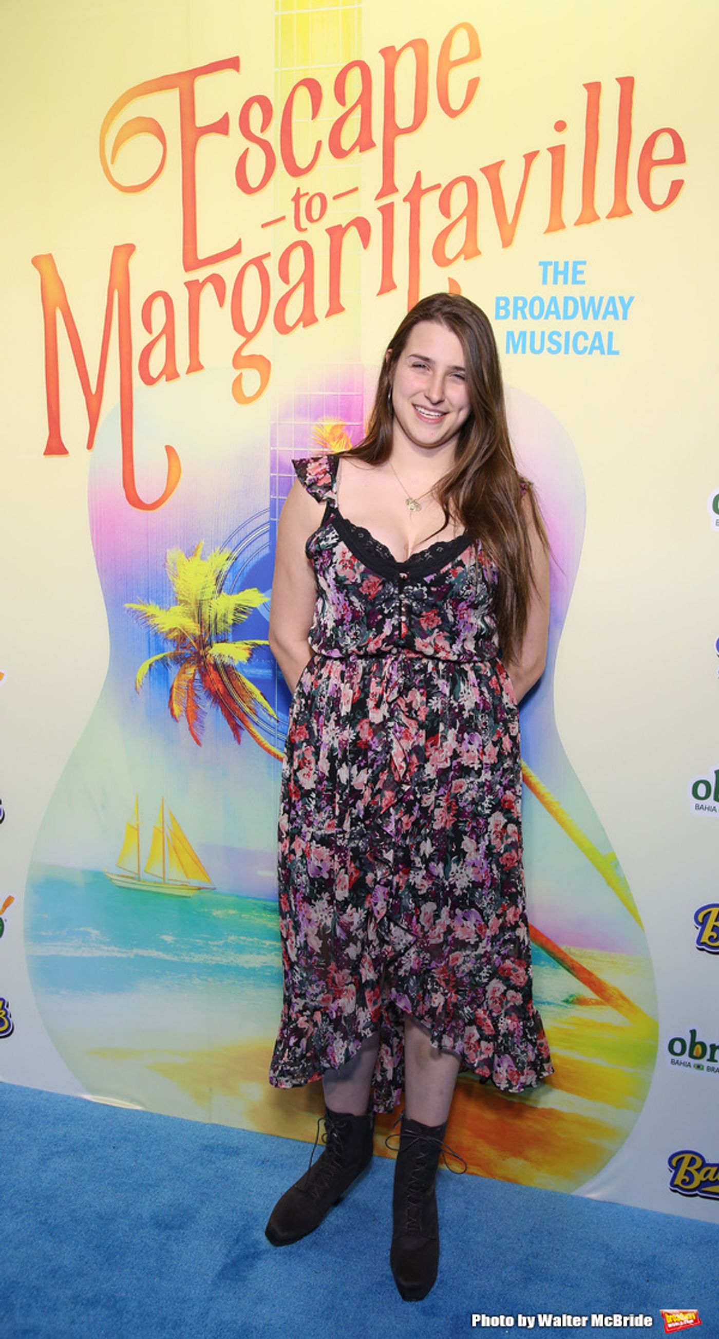 Photo Coverage: On the Blue Carpet at Opening Night of ESCAPE TO MARGARITAVILLE  Image