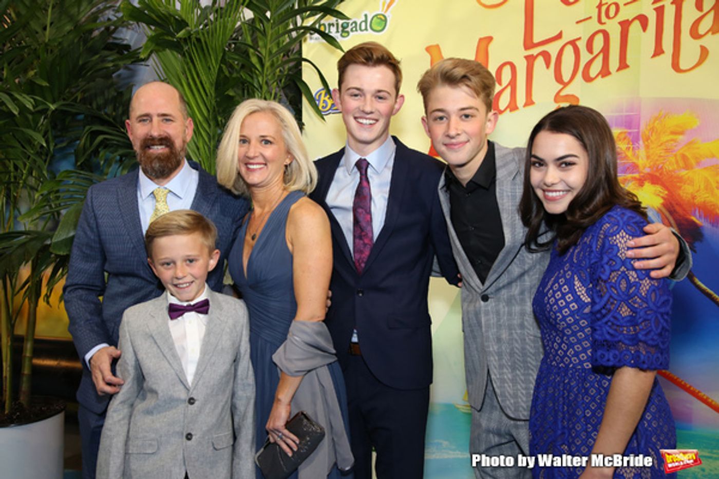 Photo Coverage: On the Blue Carpet at Opening Night of ESCAPE TO MARGARITAVILLE  Image