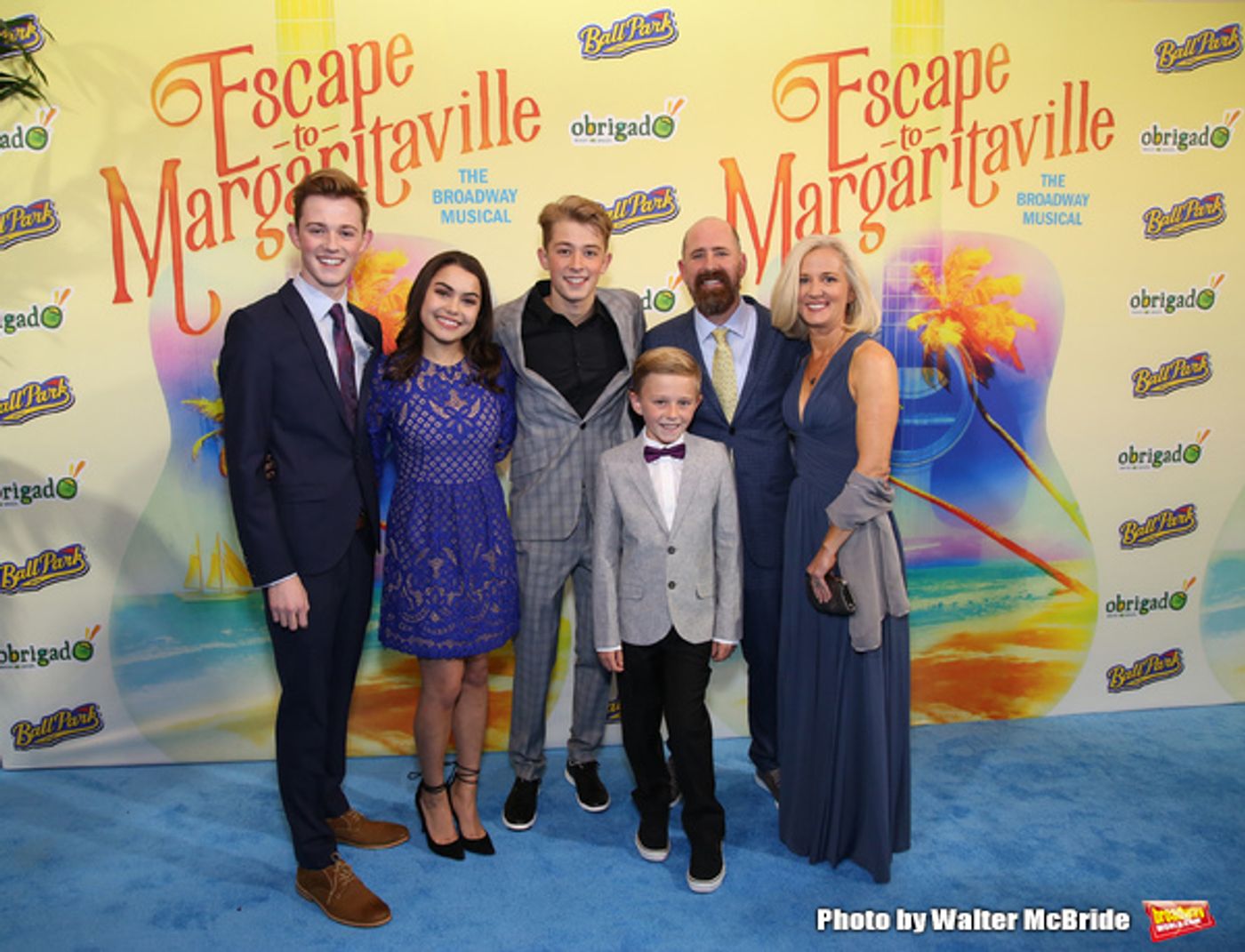 Photo Coverage: On the Blue Carpet at Opening Night of ESCAPE TO MARGARITAVILLE  Image