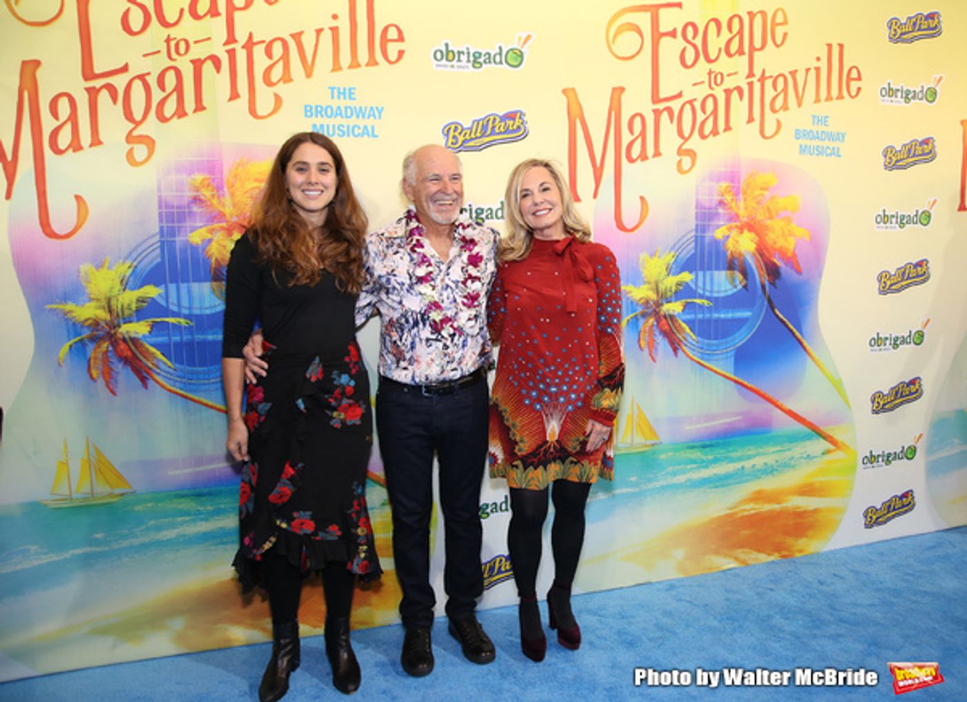 Photo Coverage: On the Blue Carpet at Opening Night of ESCAPE TO MARGARITAVILLE  Image