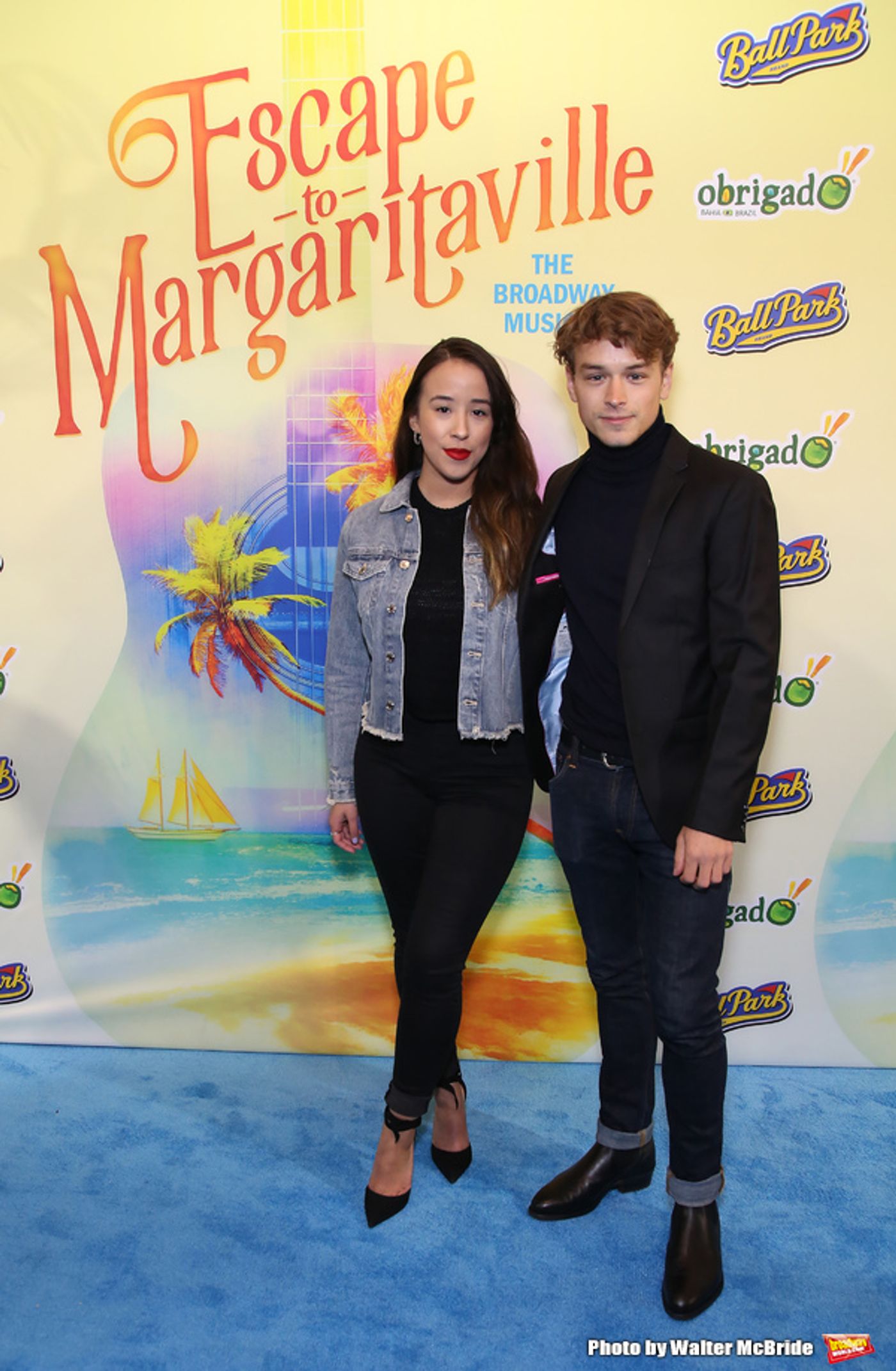 Photo Coverage: On the Blue Carpet at Opening Night of ESCAPE TO MARGARITAVILLE  Image